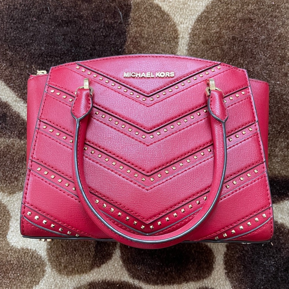 Michael Kors Medium size purse and wallet